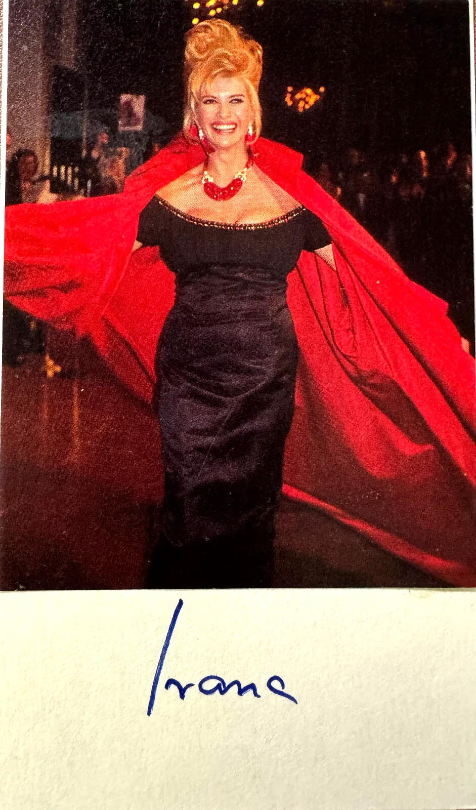 IVANA TRUMP — Ivana •Trump Signed TJD Ex-Wife•Autographed 3 x 5•Authentic•BEAUTIFUL PHOTO•/COA