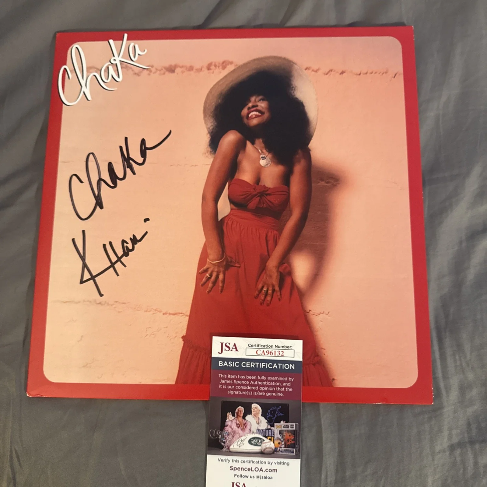 Chaka Khan Signed Autographed CHAKA Vinyl Record LP JSA Certified Soul Jazz, изображение 3