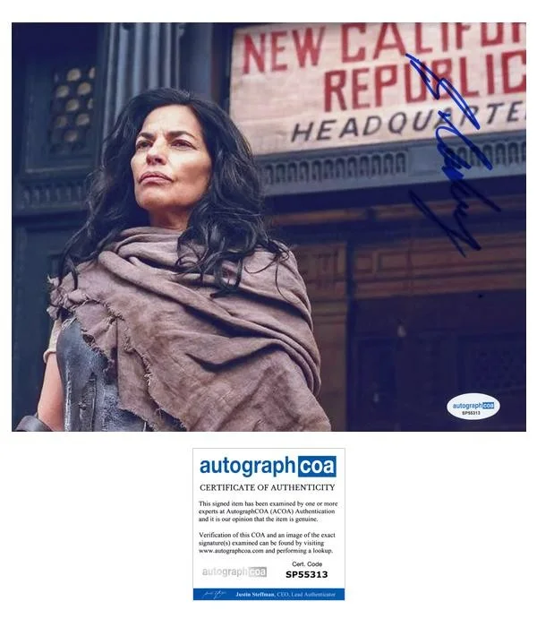 Sarita Choudhury — Sarita Choudhury "Fallout" AUTOGRAPH Signed 'Lee Moldaver' 8x10 Photo B ACOA