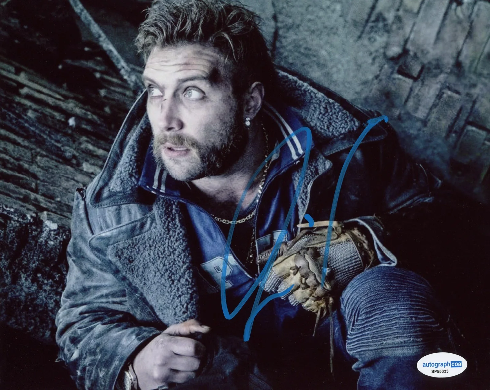 Jai Courtney — Jai Courtney "Suicide Squad" AUTOGRAPH Signed 'Boomerang' 8x10 Photo G ACOA, image 2
