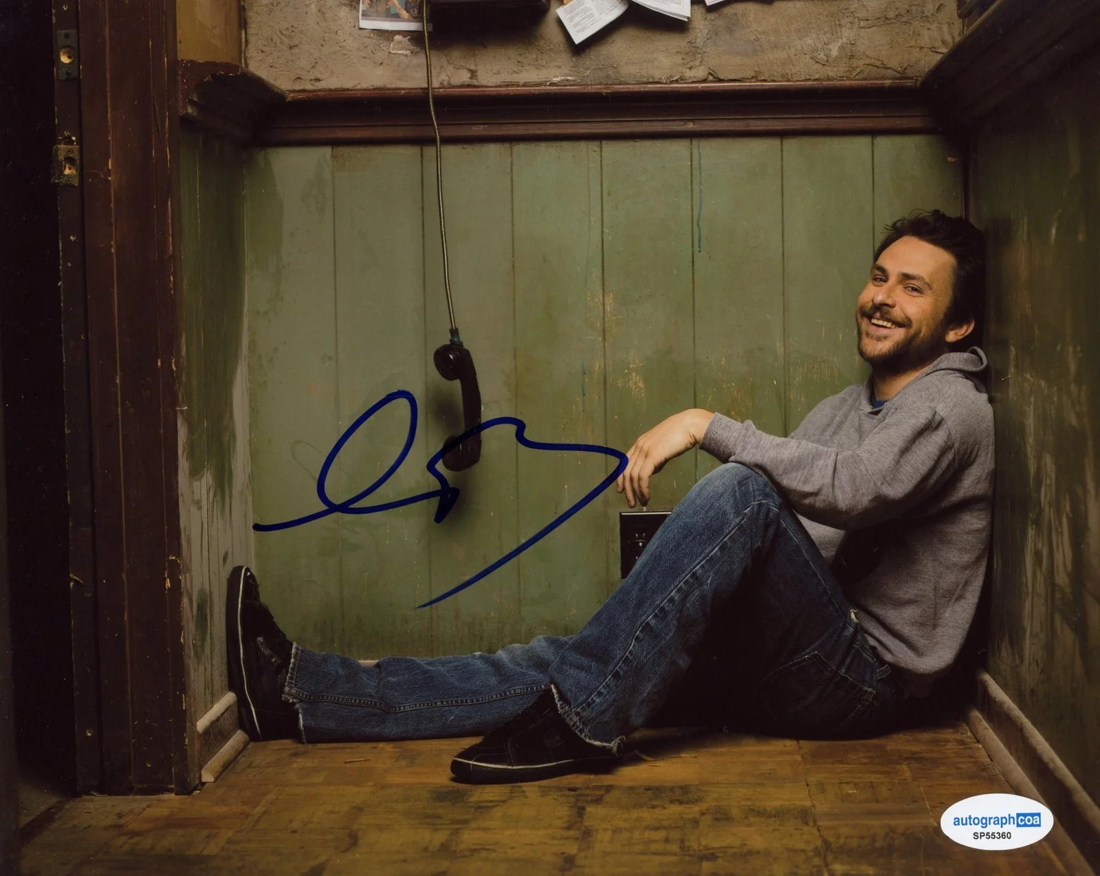 Charlie Day — Charlie Day "It's Always Sunny in Philadelphia" SIGNED 8x10 Photo D ACOA, изображение 2