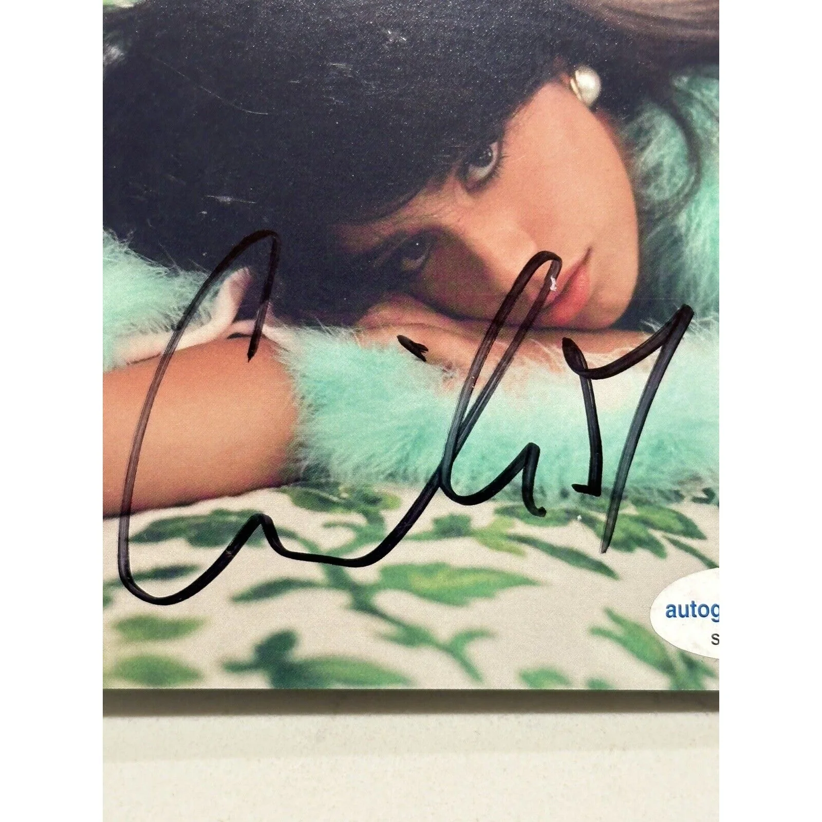 Camila Cabello Familia CD With Signed Autographed Art Card ACOA Authenticated #1, изображение 5
