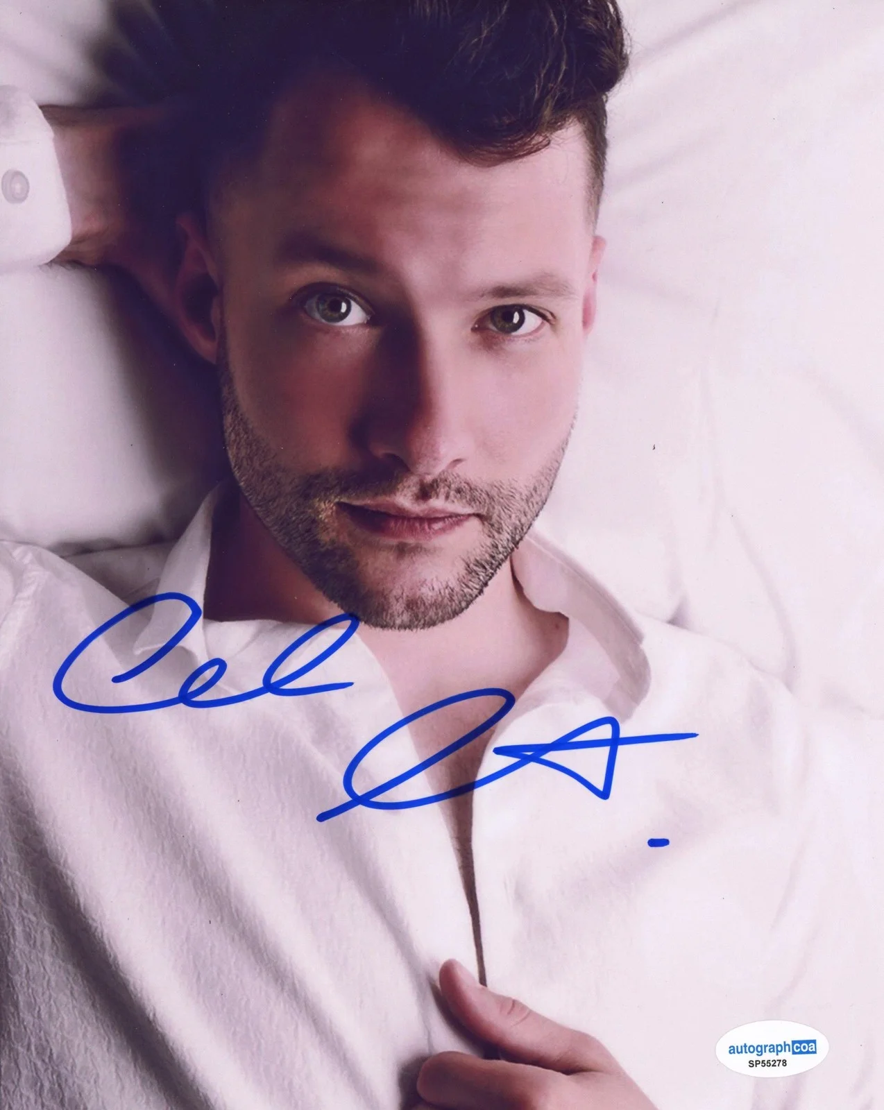 Calum Scott — Calum Scott "Only Human" Singer AUTOGRAPH Signed Autographed 8x10 Photo ACOA, изображение 2