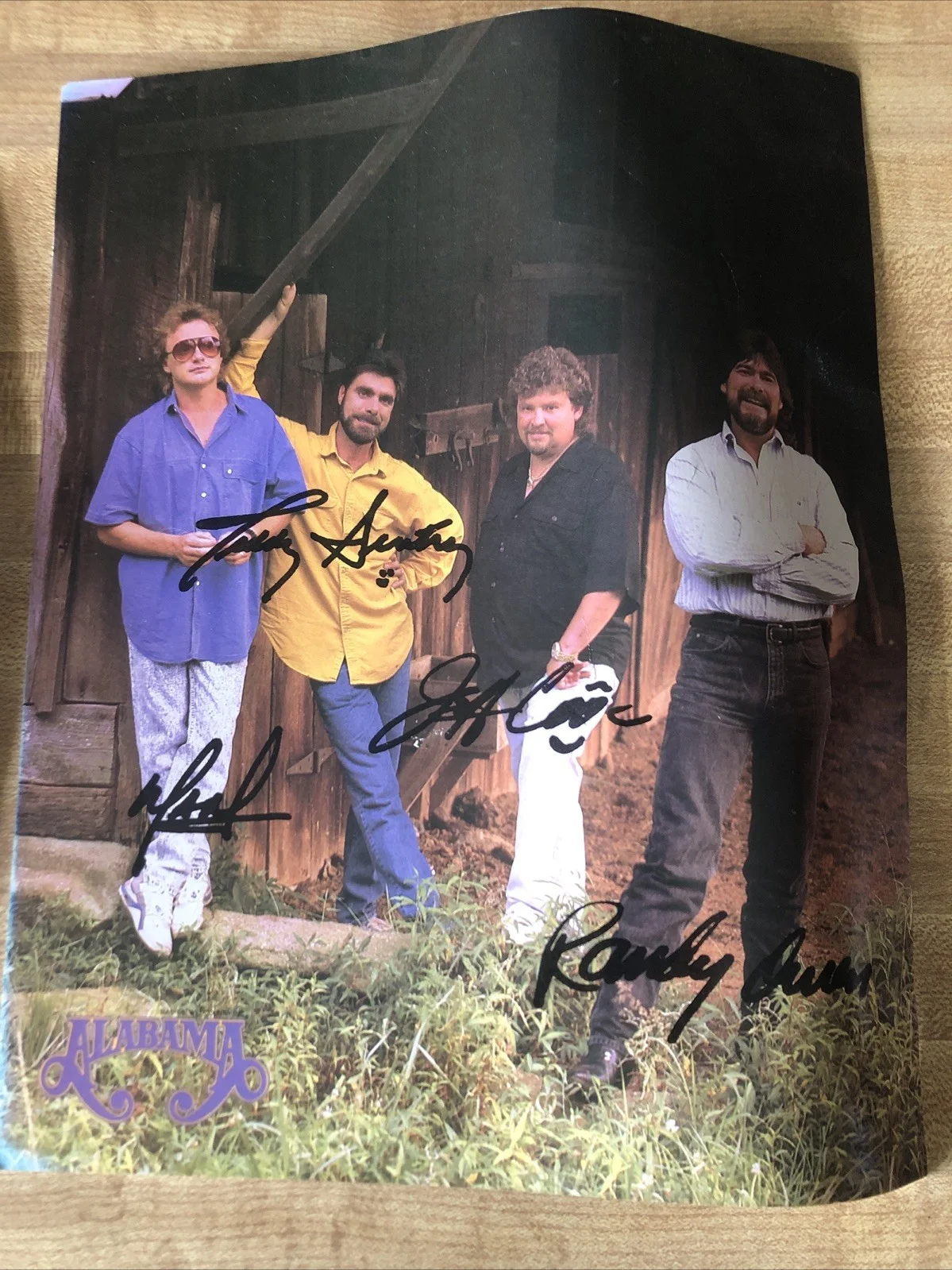 2 - Autographed promotional picture of the original members of the band Alabama, изображение 3