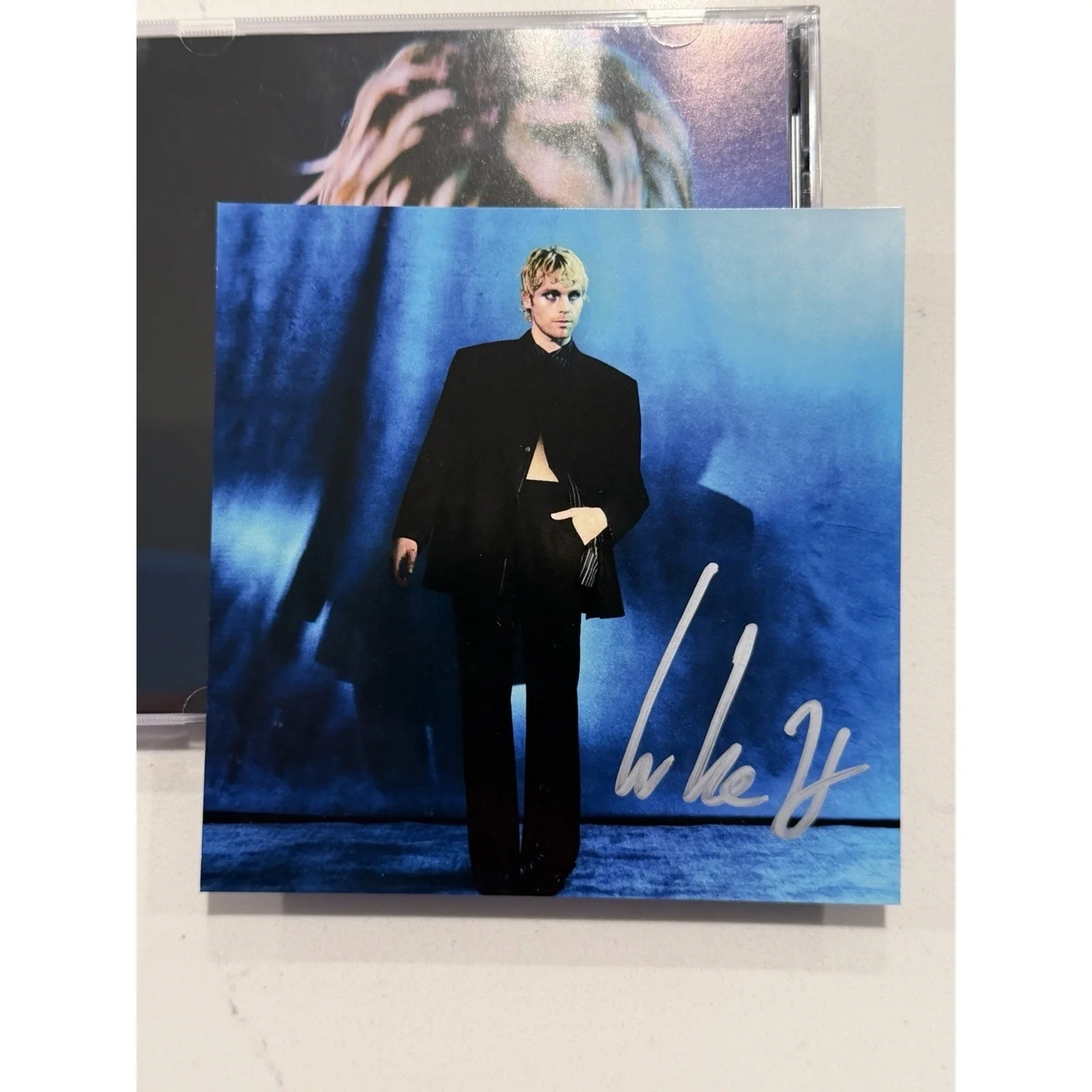 Luke Hemmings SIGNED CD Boy LIMITED EDITION AUTOGRAPHED NEW 5SOS #4, image 2