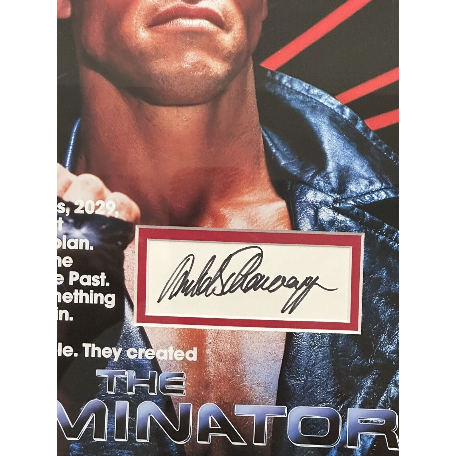Arnold Schwarzenegger — ARNOLD SCHWARZENEGGER SIGNED AUTOGRAPHED THE TERMINATOR FRAMED 12x16 CUT, image 2