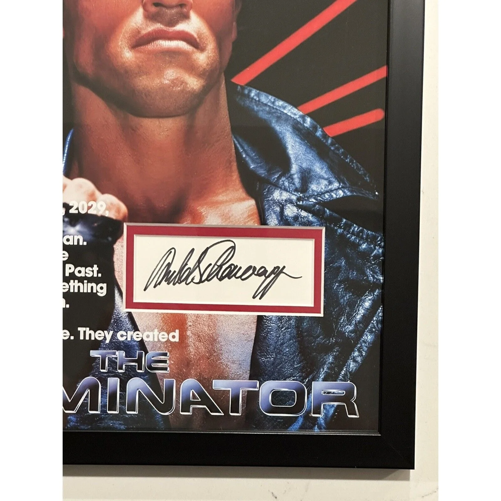 Arnold Schwarzenegger — ARNOLD SCHWARZENEGGER SIGNED AUTOGRAPHED THE TERMINATOR FRAMED 12x16 CUT, image 5