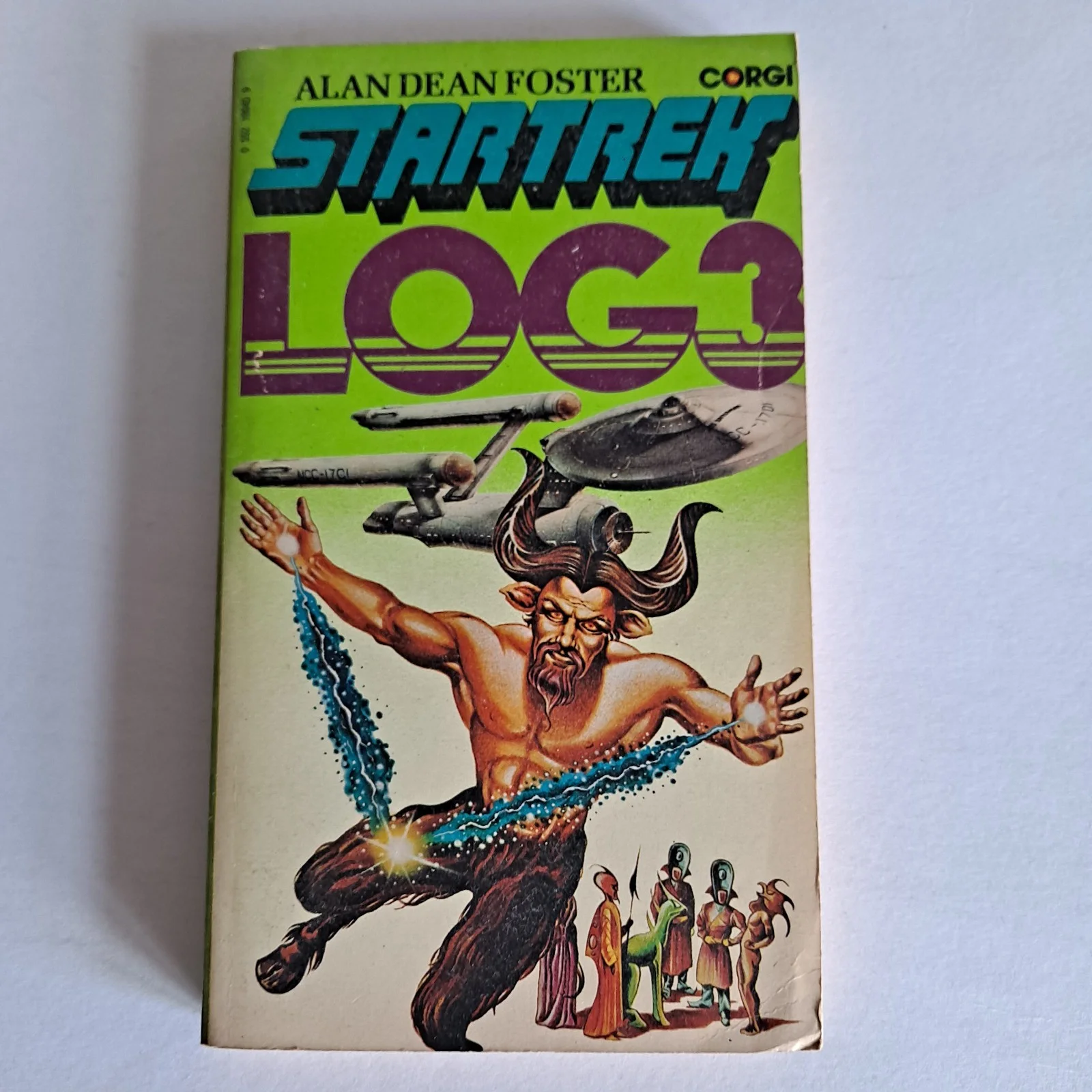 2 x STAR TREK Novels and 13 x Postcards - Job Lot, image 2
