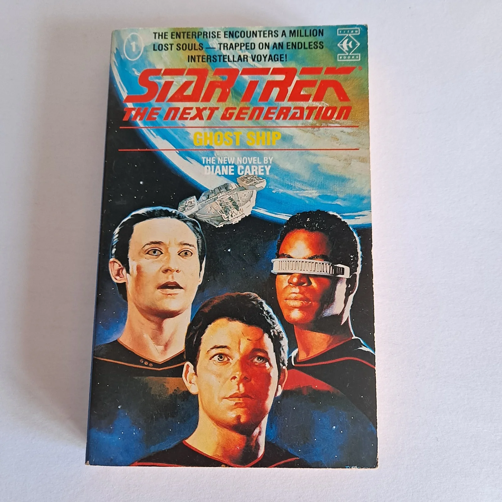 2 x STAR TREK Novels and 13 x Postcards - Job Lot, image 4