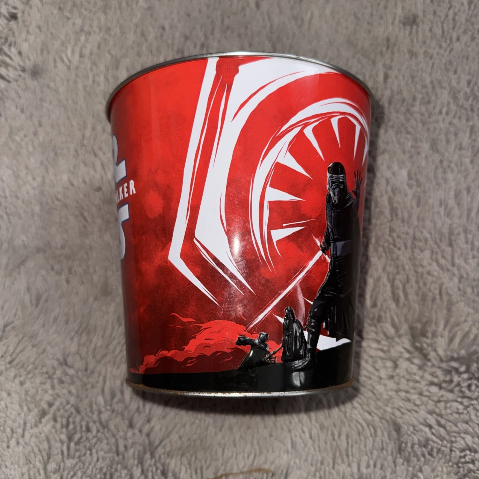 Star Wars the Rise Of Skywalker Popcorn Tin Bucket RED AMC Theatres - (B), изображение 2
