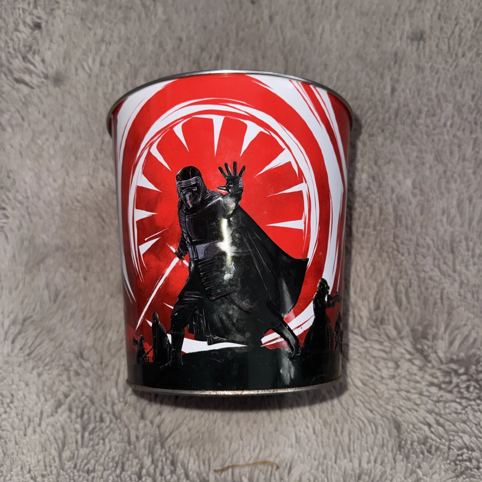 Star Wars the Rise Of Skywalker Popcorn Tin Bucket RED AMC Theatres - (B), изображение 3