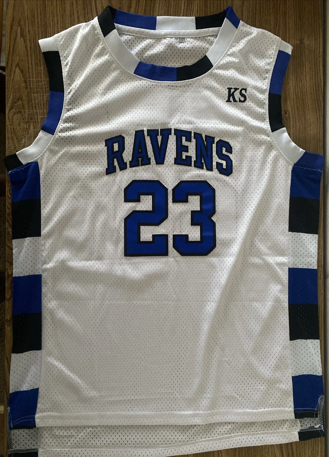 James Lafferty — James Lafferty ‘One Tree Hill’ Autographed Jersey Nathan Scott #23, image 3