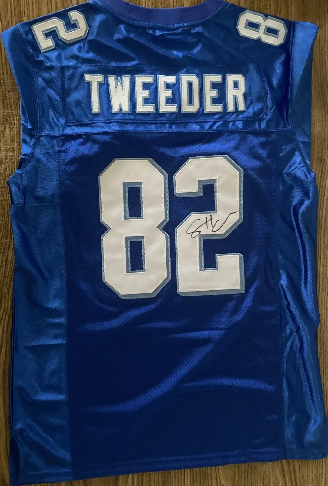 Scott Caan — Scott Caan ‘Varsity Blues’ Autographed Jersey Charlie Tweeder #82