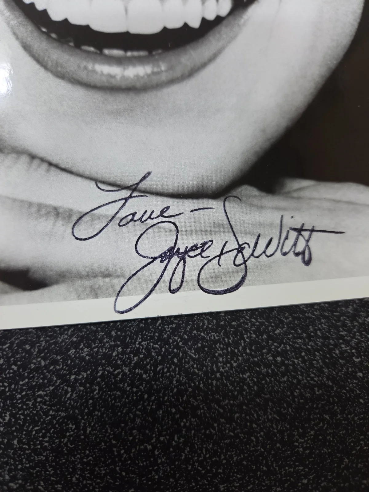 Joyce DeWitt THREE'S COMPANY TV SITCOM Original Autographed 8x10 Photo, изображение 2