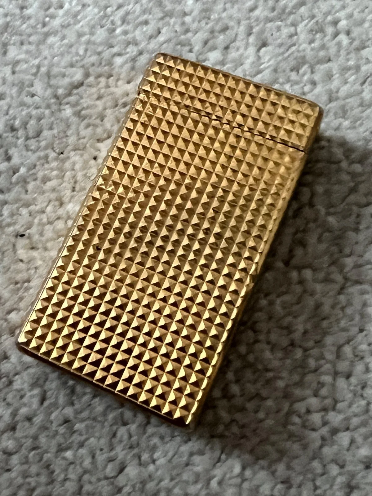 JAMES BOND 007 ROGER MOORE THE MAN WITH THE GOLDEN GUN COLIBRI LIGHTER PROP, image 2