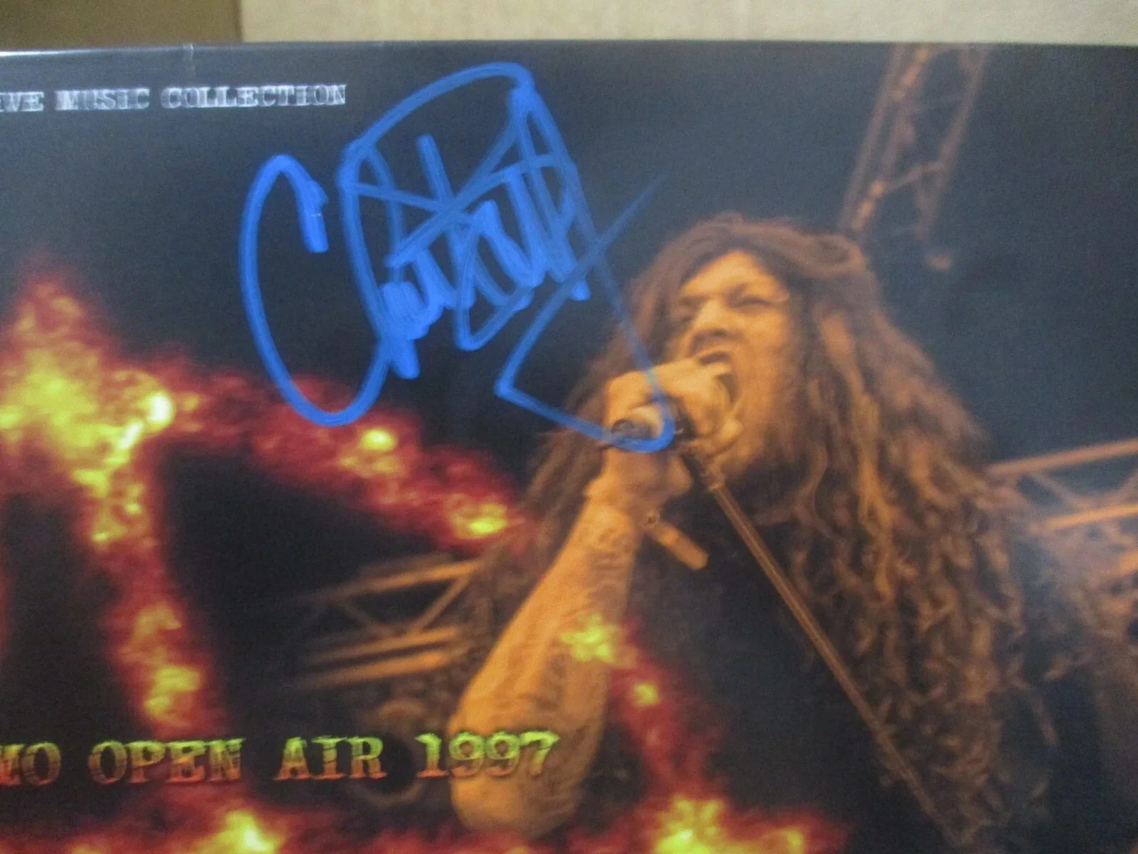 TESTAMENT AUTHENTIC AUTOGRAPHED/SIGNED LIVE AT DYNAMO OPEN AIR 1997 VINYL RECORD, image 2