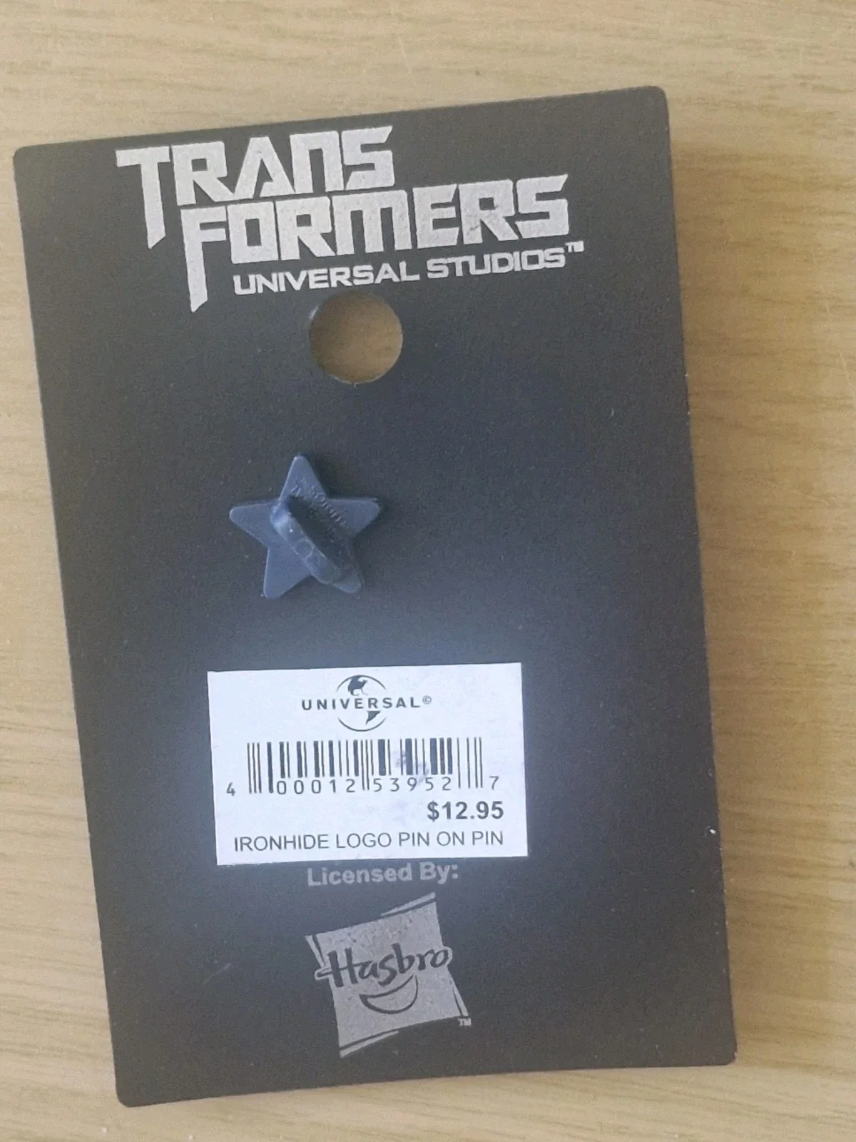 Universal Studios Transformers Ironhide Enamel Pin Badge Hasbro New On Card, image 2