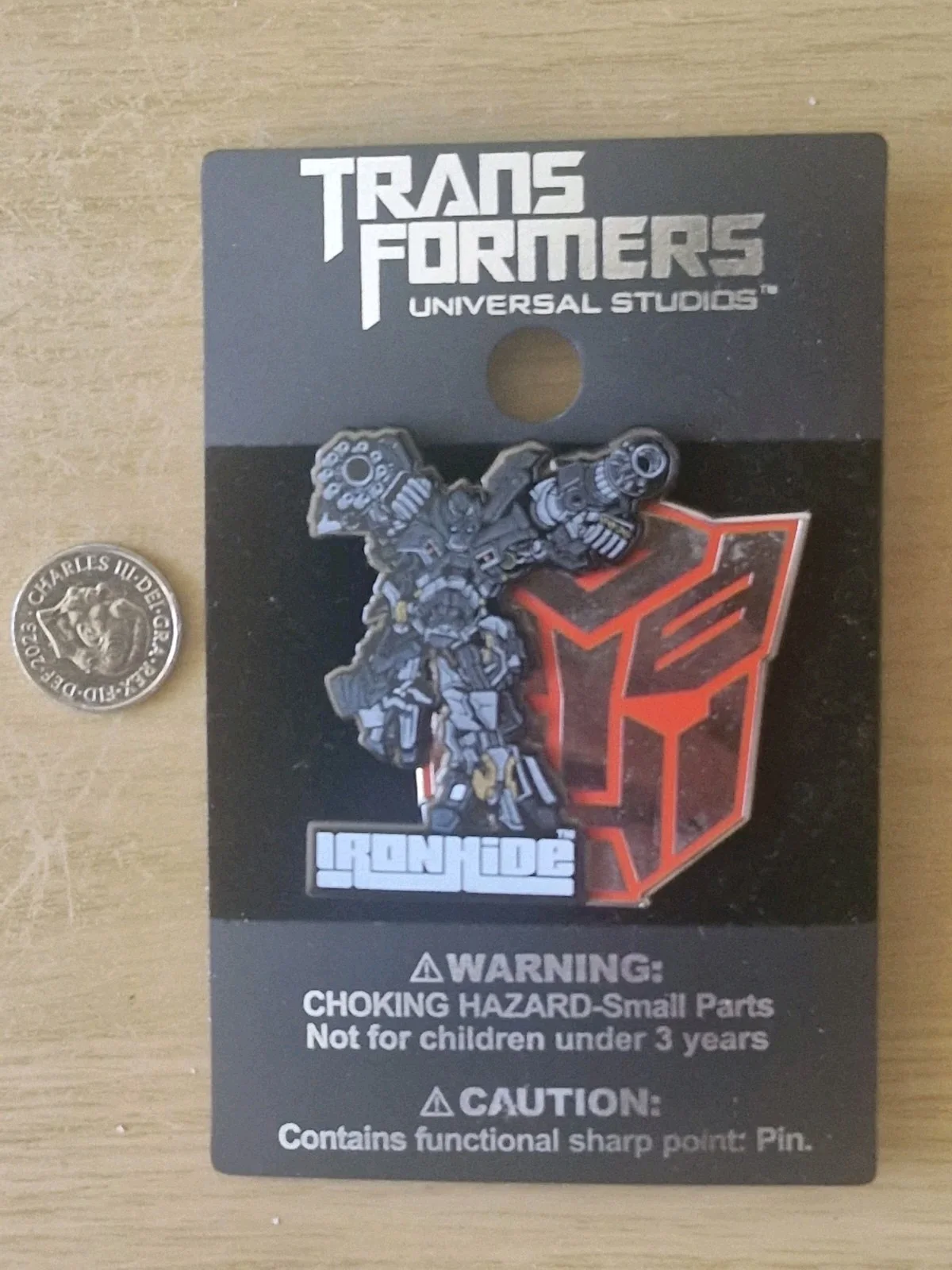 Universal Studios Transformers Ironhide Enamel Pin Badge Hasbro New On Card, image 3