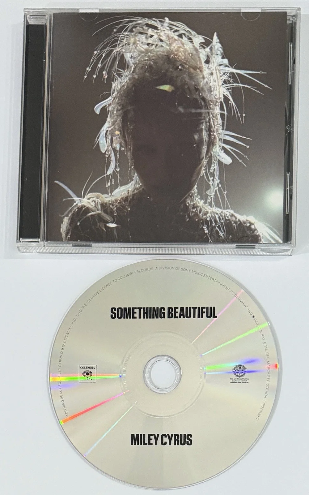 SIGNED Miley Cyrus Something Beautiful Photograph Art Card & CD BAS Beckett COA, image 3