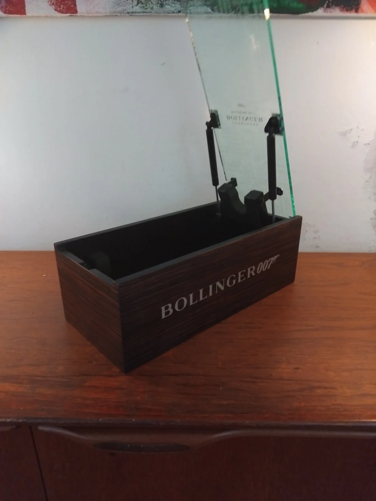 2011 Bollinger James Bond 007 Champagne Limited edition Box EMPTY, image 4