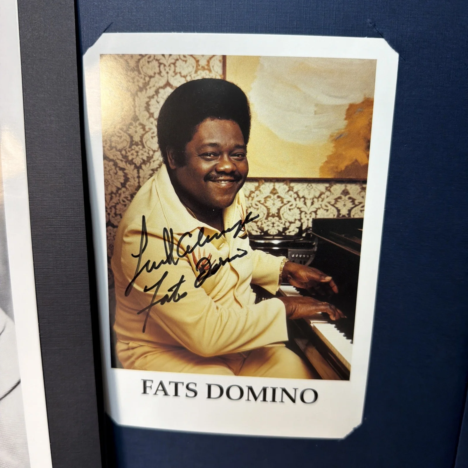 Various — Rare Celebrity Autograph Lot Bob Hope Fats Domino Carol Channing Signed Photos, изображение 4