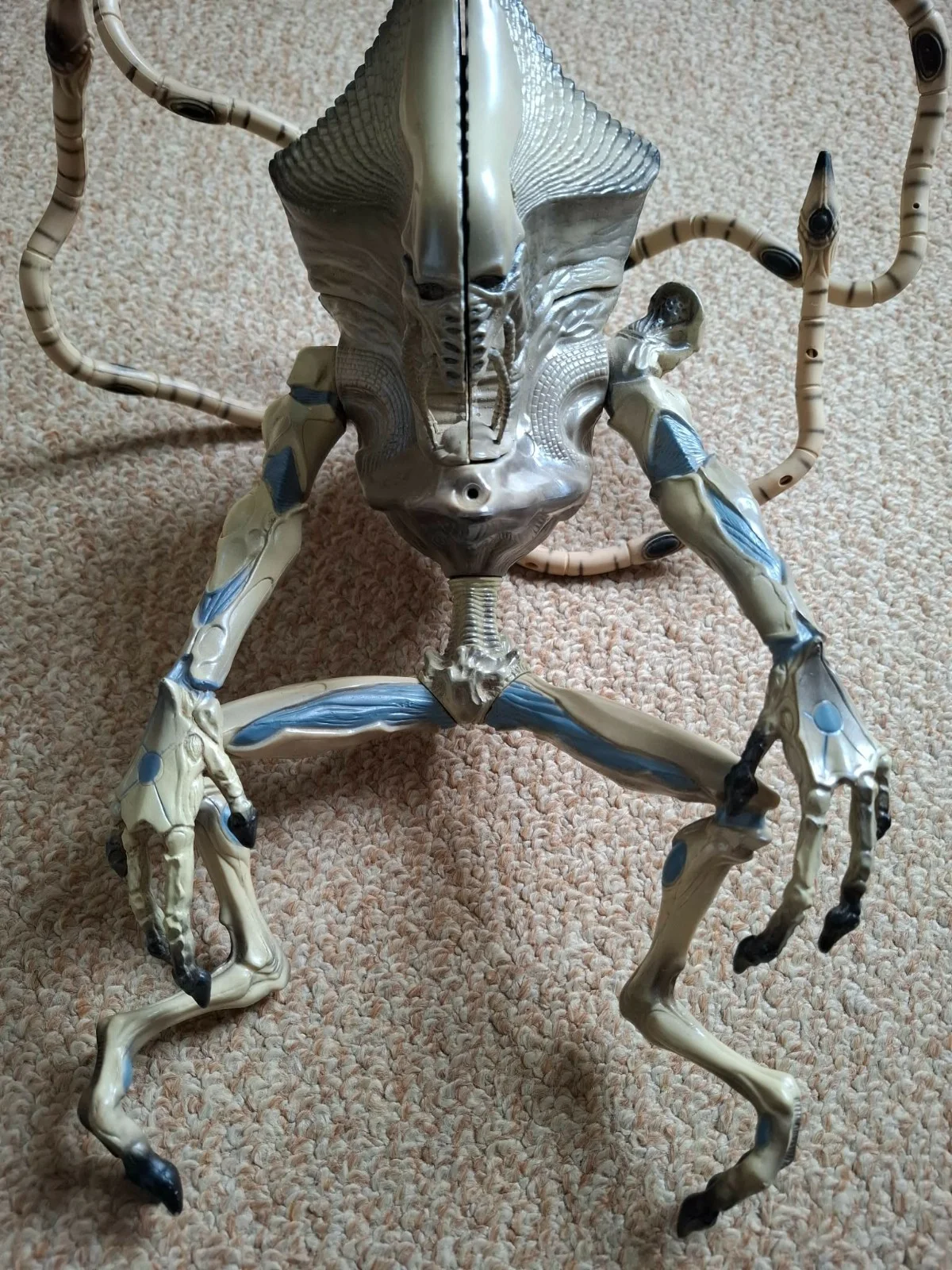 Alien Supreme Commander from Independence Day 1996 Trendmasters, Inc, image 2