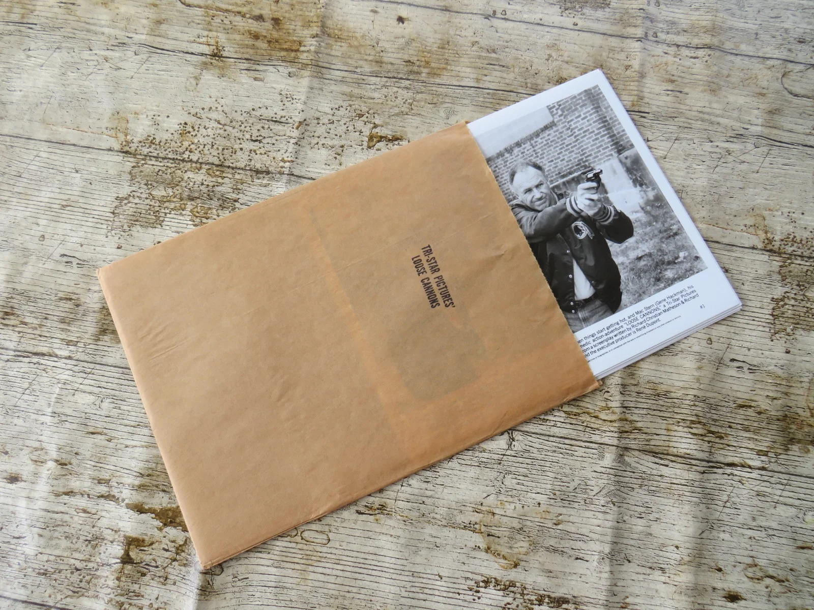 LOOSE CANNONS ORIGINAL 1990 CINEMA FILM MOVIE PRESS KIT Gene Hackman 13 PHOTOS, изображение 3