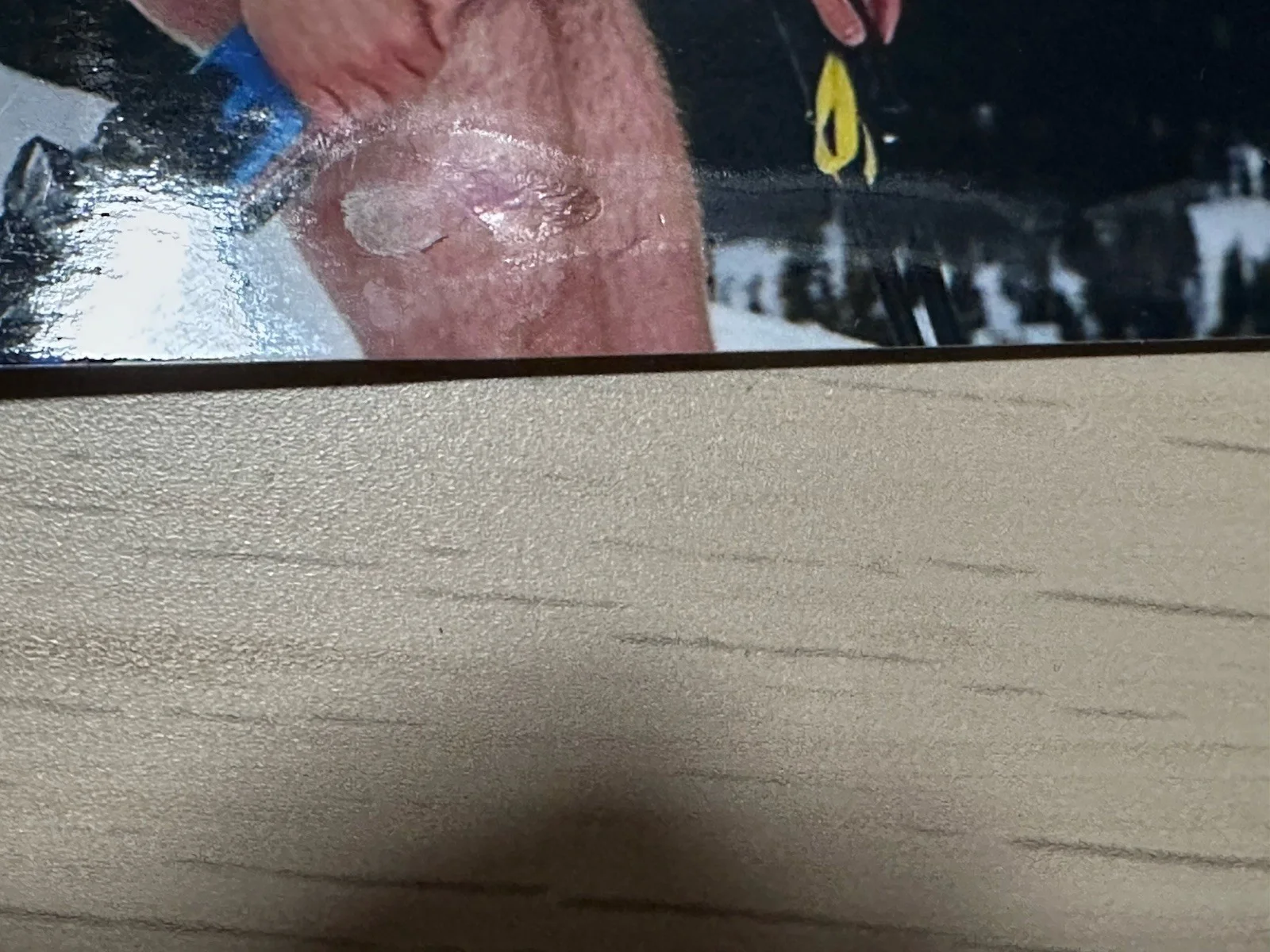 Gus Kenworthy — Gus Kenworthy signed sexy 4x6 with message LGBTQ Olympics skier American Horror, изображение 3