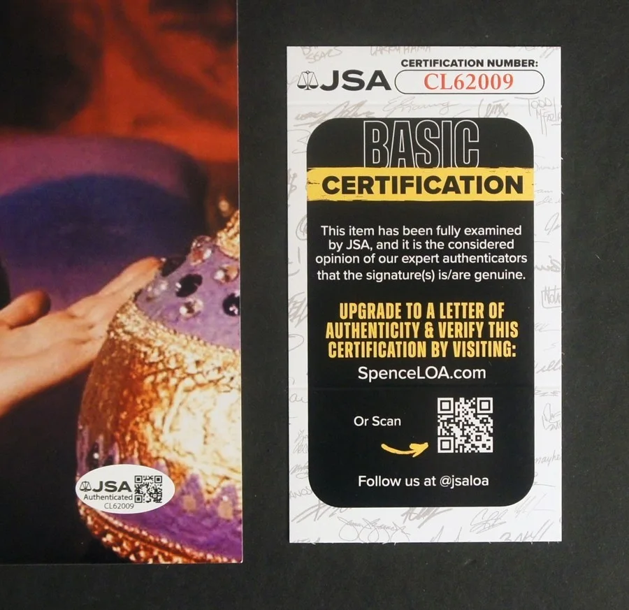 Barbara Eden — BARBARA EDEN SIGNED 8x10 Color Photo as Jeannie - JSA Certified!, image 3