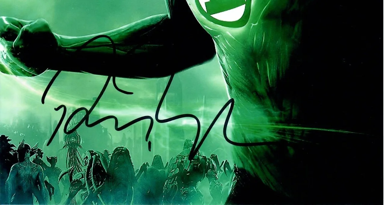 Ryan Reynolds — Ryan Reynolds Green Lantern Actor Hollywood Signed 8 x 10 Photo TTM COA, изображение 2