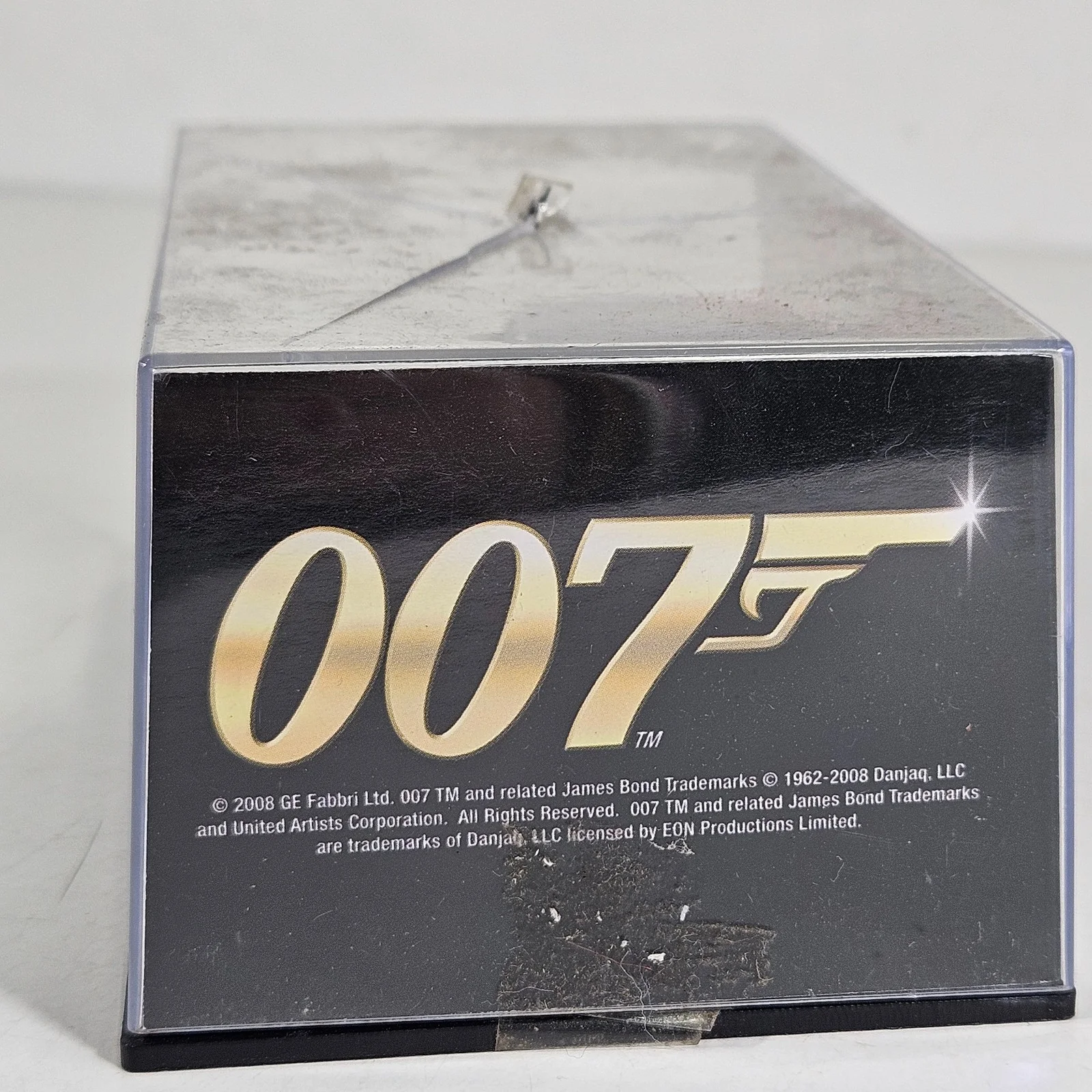 Universal Hobbies James Bond 007 Daimler Limousine Casino Royale 1:43 Car Boxed., image 4