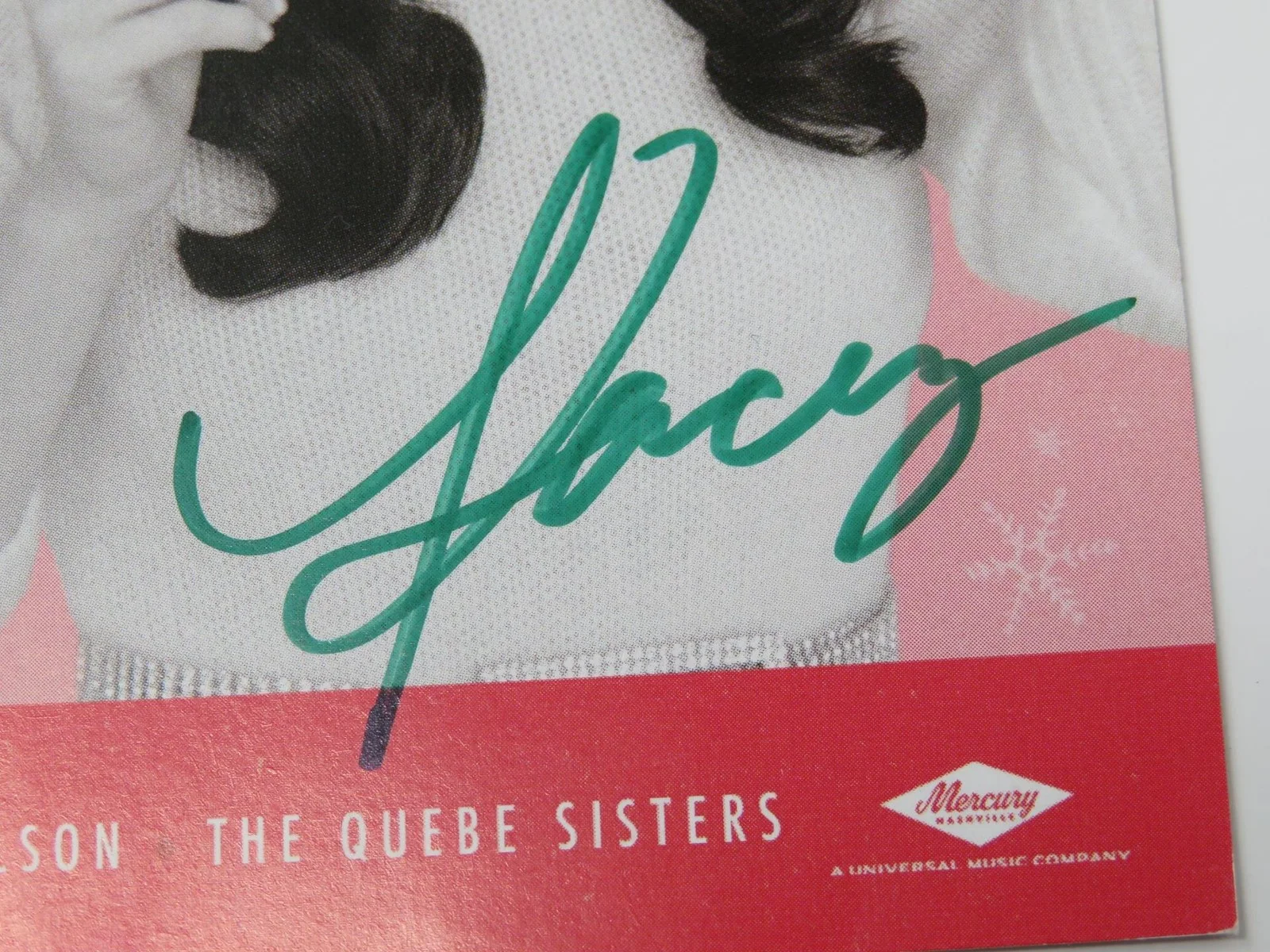KACEY MUSGRAVES Signed Autograph Auto "A Very Kacy Christmas" CD JSA, image 2