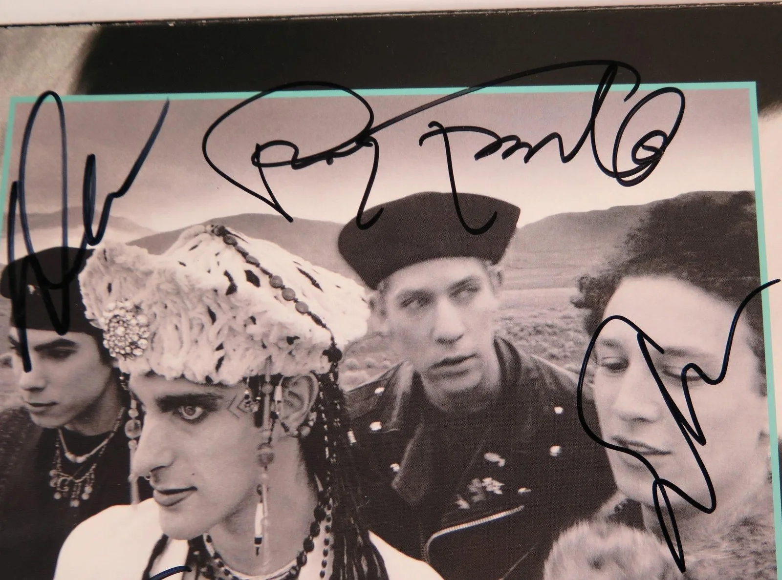 JANE'S ADDICTION Signed Autograph "Nothing's Shocking" Album Vinyl LP x4 JSA BAS, image 4