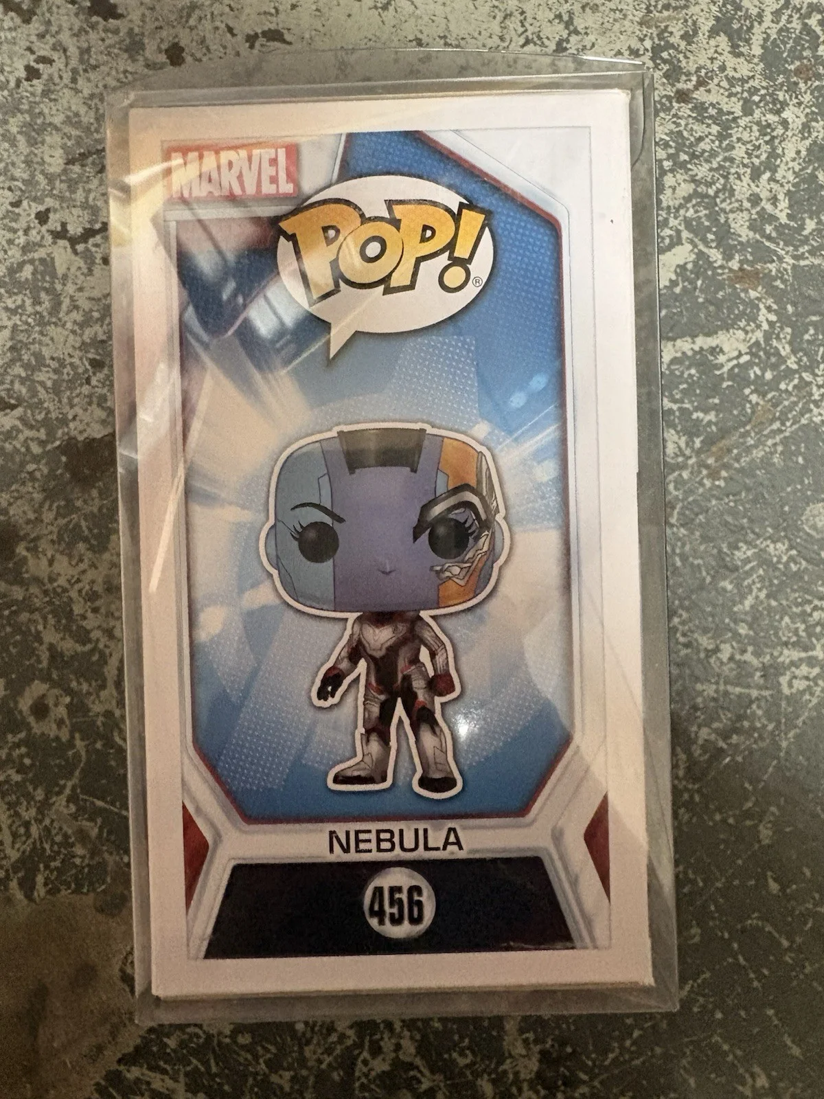 Karen Gillan — Karen Gillan Endgame Signed Nebula 456 Funko Pop COA Sticker W/ Protector, изображение 2