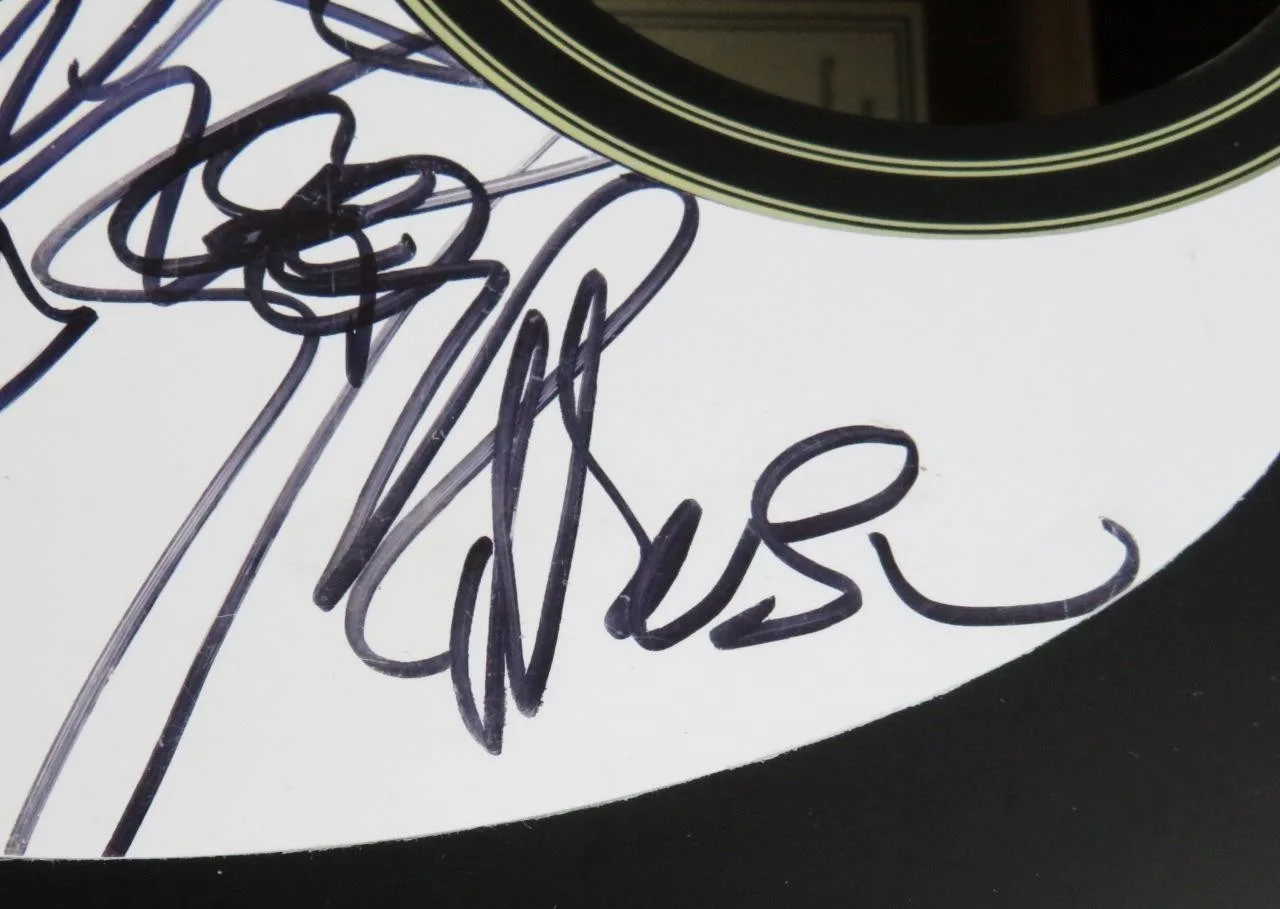 CHEAP TRICK Signed Autograph Auto Guitar by 4 JSA BAS, image 5