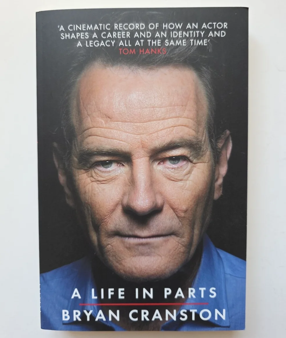 Bryan Cranston — A Life in Parts SIGNED by Bryan Cranston Autographed Paperback Book 2017, изображение 4