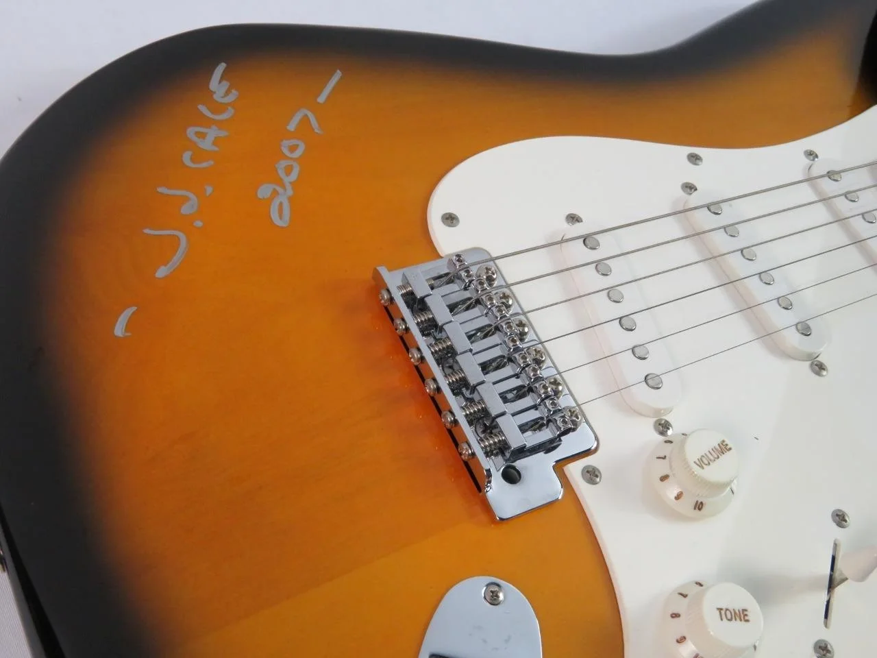 J.J. CALE Signed Autograph Auto Guitar JSA BAS, image 5
