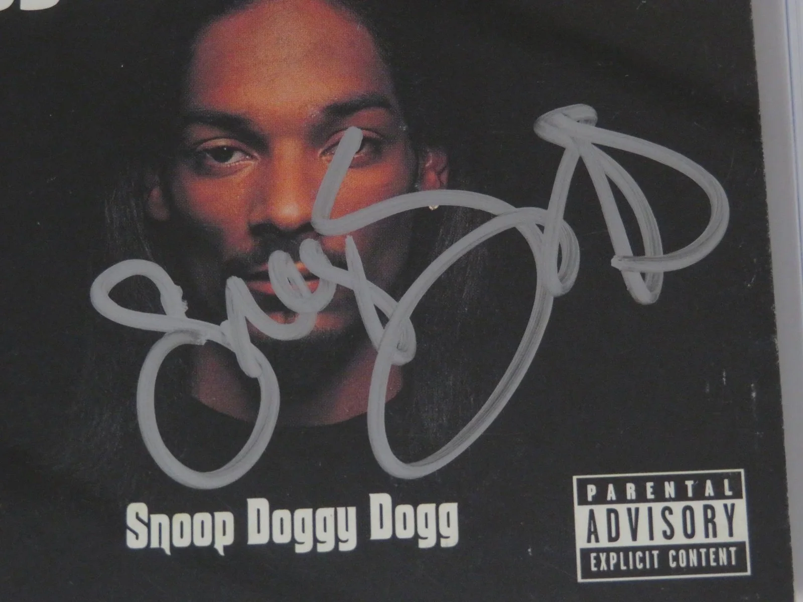 Snoop Dogg SNOOP DOGGY DOG Signed Auto "Tha Doggfather" CD Slab PSA JSA, image 2