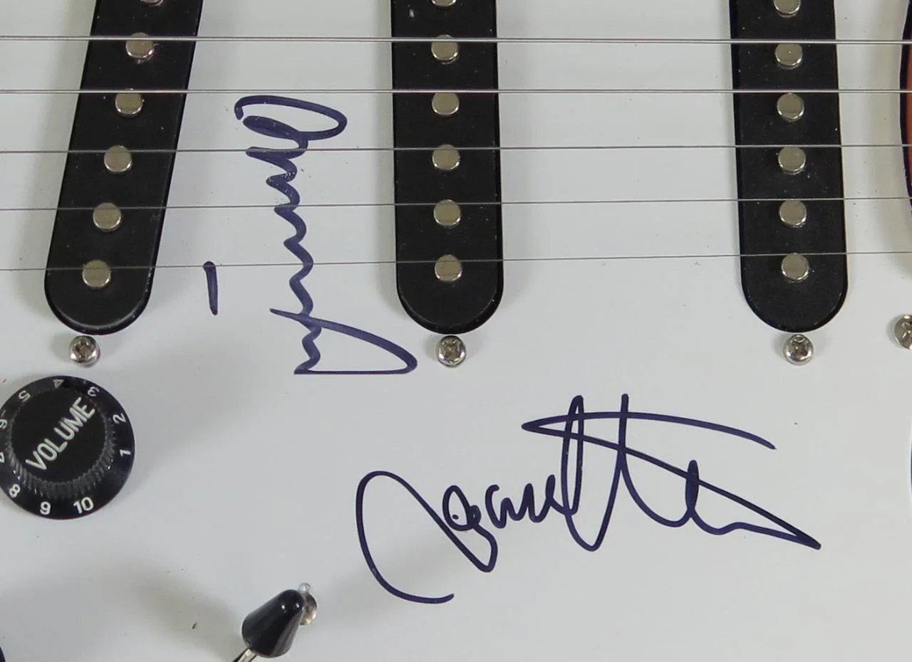 Bob Mould HUSKER DU Signed Autograph Auto Guitar by All 3 Members JSA, image 3
