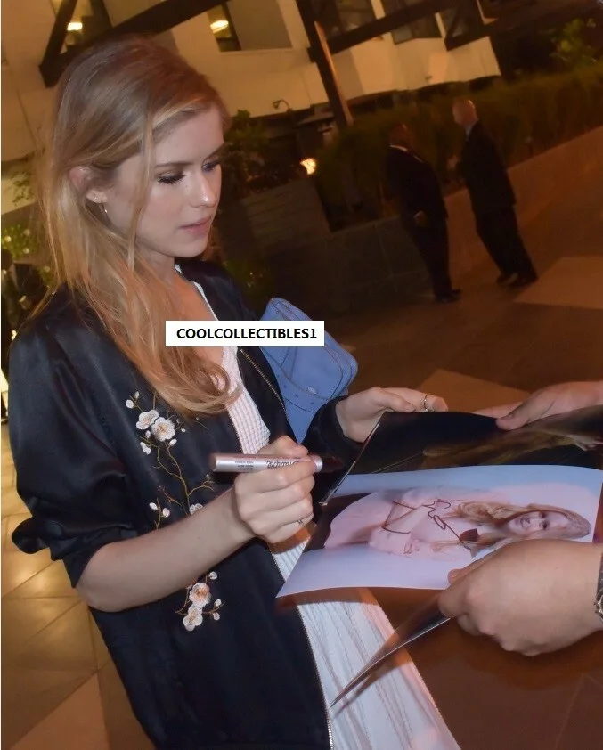 ERIN MORIARTY — ERIN MORIARTY "THE BOYS" IN PERSON SIGNED 8X10 COLOR PHOTO 3 COA "PROOF", изображение 3