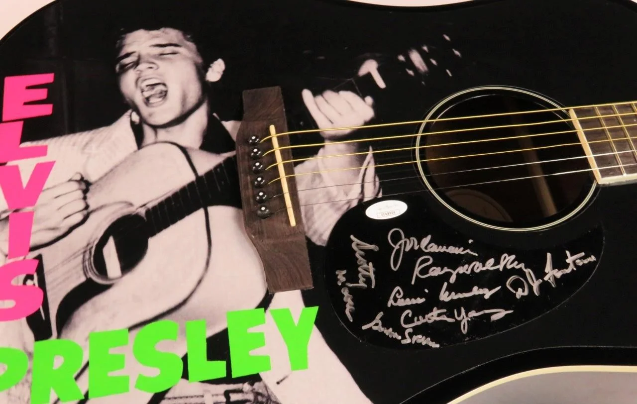 ELVIS PRESLEY BAND & THE JORDANAIRES Signed Autograph Auto Guitar by 6 JSA, image 4