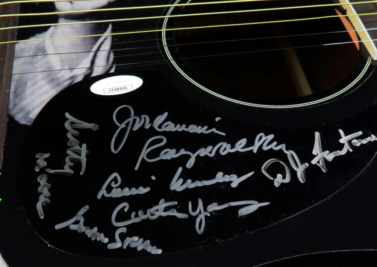 ELVIS PRESLEY BAND & THE JORDANAIRES Signed Autograph Auto Guitar by 6 JSA, image 5