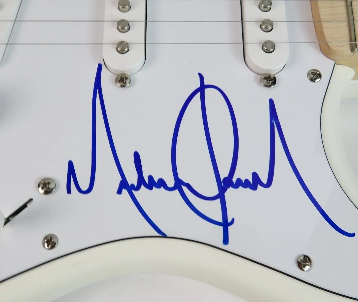 MICHAEL JACKSON Signed Autograph Auto Guitar JSA BAS, image 4