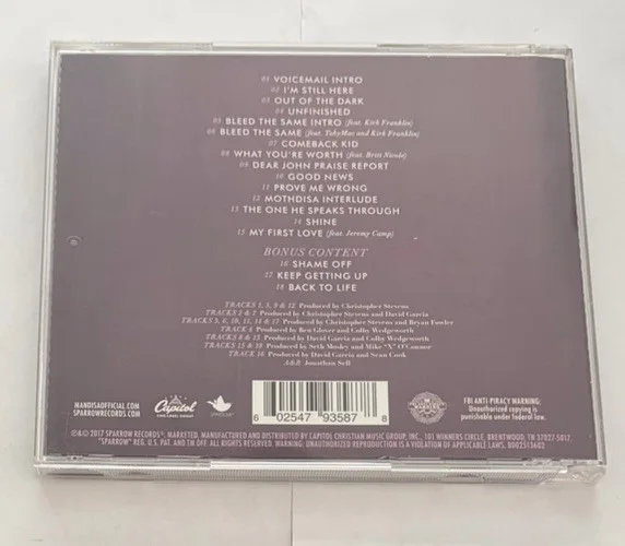Mandisa Out Of The Dark Deluxe Edition Signed Autographed CD 2017 Sparrow VG RIP, изображение 2
