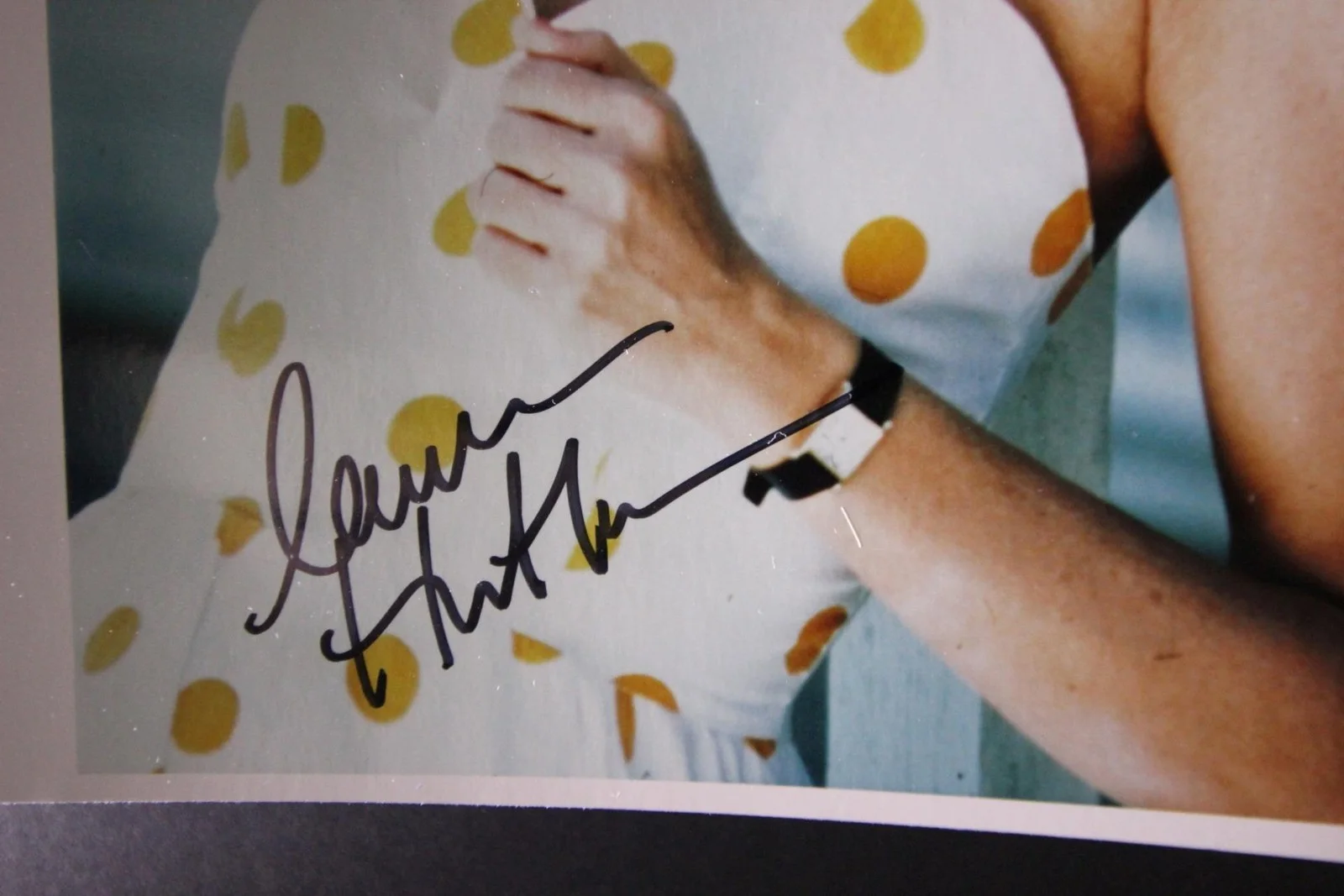 Lauren Hutton — MODEL~Actress LAUREN HUTTON (ONCE BITTEN~AMERICAN GIGOLO) AUTOGRAPH PHOTO~, image 2