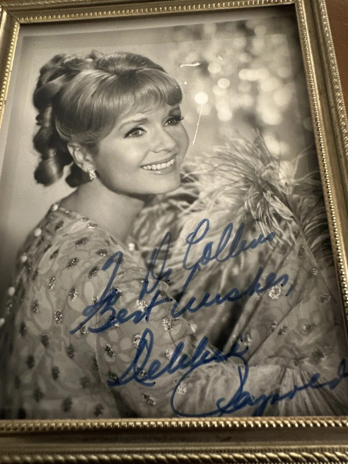 Lovely DEBBIE REYNOLDS Signed Photo 3.5”X4.5”, изображение 2