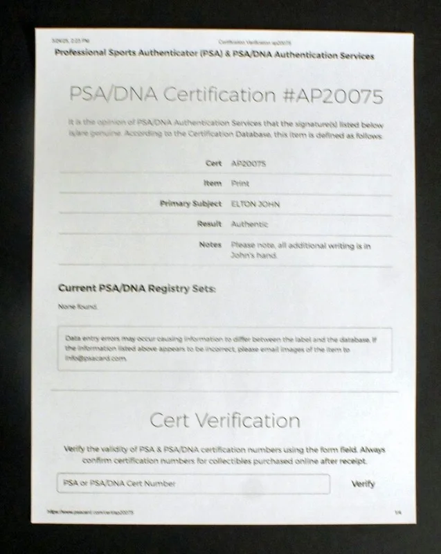 ELTON JOHN SIGNED & PSA/DNA Certified 8x10 Portrait Photo!, image 4