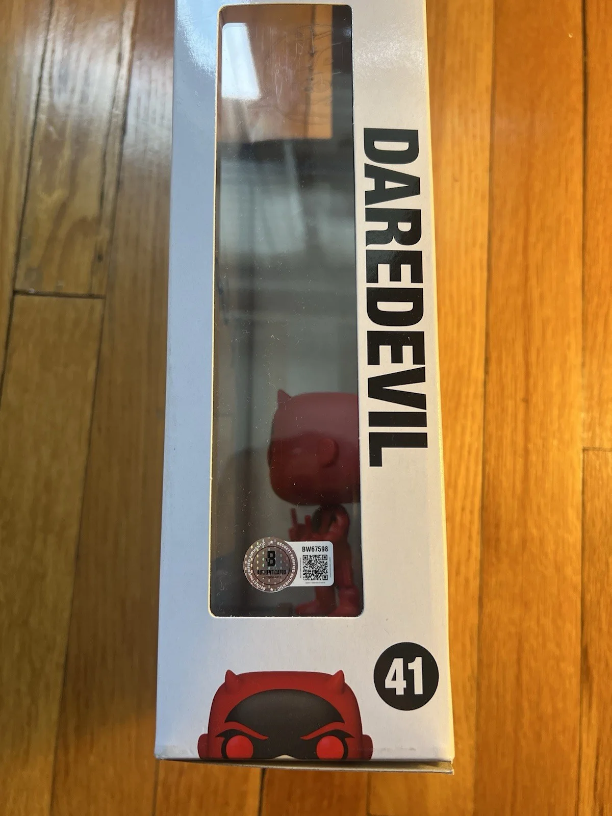 Charlie Cox — Charlie Cox Signed Autographed Daredevil Jumbo Funko Pop Comic Beckett COA, изображение 2