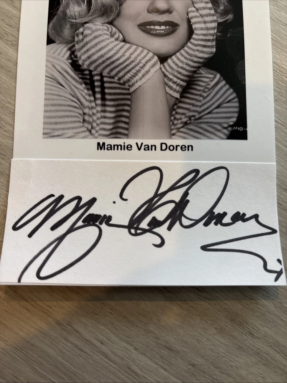MAMIE VAN DOREN — MAMIE VAN DOREN signed autographed Custom Index Card & Photo 4” X 6”, изображение 2