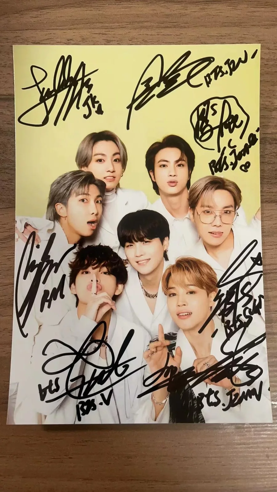 BTS — BTS Autographed Photo 4*6 K-POP Hand Signed Photograph[ON HAND]